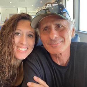 Meet your Posher, Luke shara